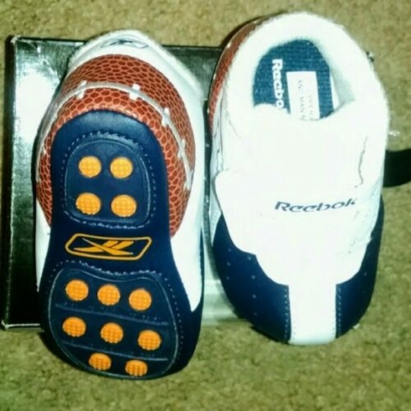 Reebok Shoes Vintage Leather Denver Broncos Football Reebok Shoes Vintage Leather Denver Broncos Football